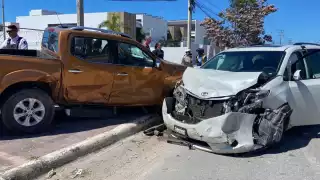 Paramédicos del Sistema de Atención Médica de Urgencias auxiliaron a los lesionados