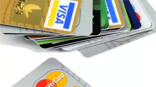 Diputados aprueban reforma que limita cobro de comisiones por uso de tarjetas bancarias