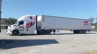 El empleado solicitó la presencia de las asistencias médicas, a través de los números de emergencia