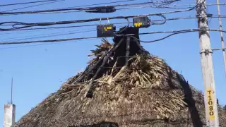 Los bomberos utilizaron cerca de tres mil litros del vital líquido para apaciguar el siniestro