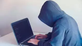 Congreso de Tamaulipas buscaría que 'Stalkear' sea un delito; esta sería la multa