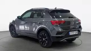 Dicho trámite tiene otras funciones, tales como revisar a quién le pertenece el vehículo