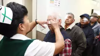 En cuanto a la próxima Semana Santa, el especialista advierte sobre la posibilidad de un aumento significativo de contagios