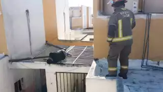 Atienden bomberos incidentes en remanente de festividades navideñas