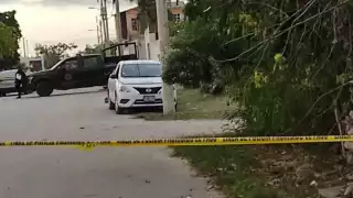 El taxi fue abordado por dos hombres en una fraccionamiento de Mérida
