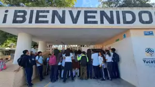 El director de la escuela había sido suspendido, pero regresó este miércoles