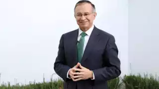 Raymundo Martínez Carbajal, presidente municipal de Toluca, Estado de México, fue detenido por el delito de secuestro exprés