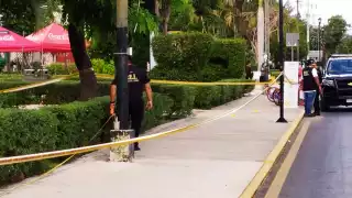 El lugar fue acordonado por las autoridades. Ahí se notó manchas de sangre