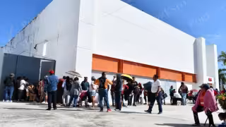 Denuncian acaparamiento y reventa de fichas para lotes del Sábado de Bando del Carnaval Campeche 2026