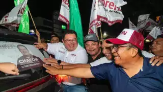 José Luis Chacón, candidato a alcalde por Sigamos Haciendo Historia en Cozumel