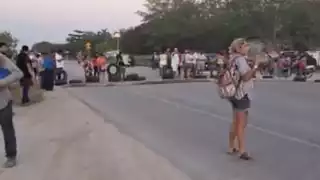 Los vecinos de Villas de Oriente cerraron la carretera Mérida-Tixkokob