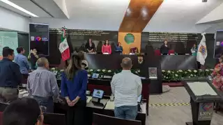 En la elección sólo asistieron 29 de 35 diputados