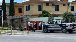 Uno de los motociclistas involucrados fue trasladado a un hospital de Sabancuy
