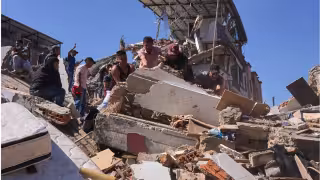 Colombia declara desastre nacional tras terremoto de 7.4; saldo sube a más de 70 muertos