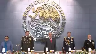 El presidente Andrés Manuel López Obrador encabezó en la Base Aérea Militar número Uno de Santa Lucía, el Día de la Fuerza Aérea Mexicana