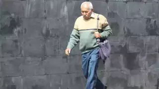 El Instituto Mexicano del Seguro Social (IMSS) deposita cada primer día del mes; sin embargo, si este cae en fecha inhábil, el pago se realiza el último día del mes anterior