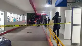 Ataque armado en una clñinica de Culiacán, dejó como saldo cuatro personas muertas, entre ellas, un médico