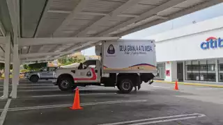 El chofer estaba retrocediendo para retirarse del lugar cuando ocurrió el accidente