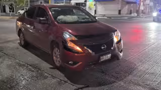 Detienen a conductor de Taxi tras colisión en la colonia Salitral