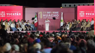 “Tomamos la decisión de no hacer el informe únicamente en Mérida”: Joaquín Díaz Mena rinde cuentas en Izamal