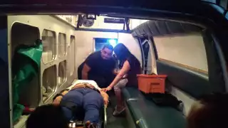 Madre e hijo derrapan con su motocicleta en Tekax