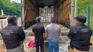 FGR logra sentencia contra dos hombres por transportar casi una tonelada de marihuana en Tabasco