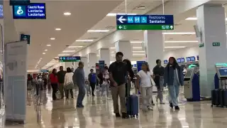 Cabe recalcar que, en esta semana, la jornada en la terminal continuó movida, numerosos viajeros iban y venían a lo largo del día
