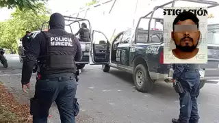 Víctor “N” (r) fue detenido al arribar a un comercio por los 10 mil pesos acordados.