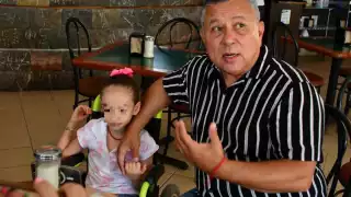 La familia ha sido víctimas de ataques de los empleados de la privada