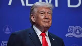 Senado de EE.UU. avanza en resolución para limitar facultades de Trump en guerra con Irán
