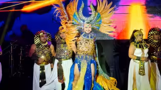 Sharon I y Carlos Andrés I son coronados Reyes Gay del Carnaval Carmen 2026 en una noche de orgullo y música