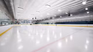 Tiroteo en pista de hielo en Estados Unidos; deja un muerto y cuatro heridos