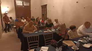 En la reunión se abordaron varios temas en cuatro mesas