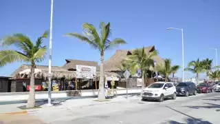 Alrededor de 10 negocios son los que tienen tomas clandestinas las cuales ya fueron reportados a la Comisión Federal de Electricidad (CFE)