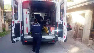 El hombre se impactó contra unas piedras