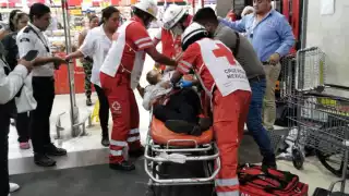 El hombre robó unos cuchillos, los mismos con los que apuñalo al vigilante