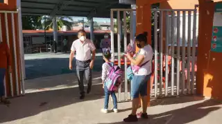 El calendario contempla dos periodos de vacaciones y ocho consejos técnicos