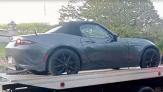 Aseguran en Campeche un auto con placas de Yucatán ligado a una investigación por abuso de confianza
