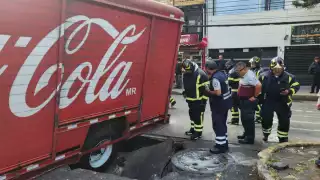 Una fuga de agua pudo ocasionar el reblandecimiento de la zona