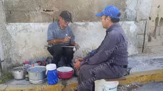 "Entre martillos y memorias": Luis Kim desafía al olvido de reparar ollas en Campeche