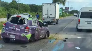 Los hechos ocurrieron a la altura del Hotel Valentin Royal. Hubo dos lesionados.