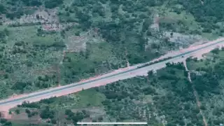 El Tren Maya se construye con muchas otras obras complementarias como construcción de hoteles y carreteras