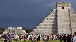 Rituales para limpiar energías durante el Equinoccio de Primavera en Chichén Itzá  