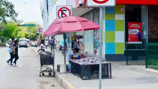 Ayuntamiento 'limpia' el Centro de Cancún de ambulantes