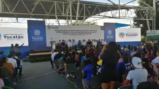 El evento se realiza ante familias y deportistas que gustan del futbol