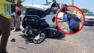 Motociclista ebrio muere al ser impactado por una camioneta en Ciudad del Carmen