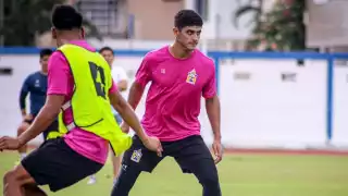 El duelo será este sábado a partir de las 17:00 horas en el estadio “Andrés Quintana Roo”.