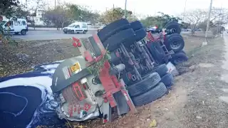 El tráiler cagaba combustible