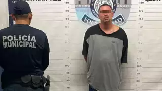 El hombre intentó darse a la fuga al ser sorprendido