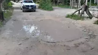 Los habitantes creen que la rehabilitación de vialidades es un primer paso esencial para que sus exigencias sean tomadas en cuenta.
